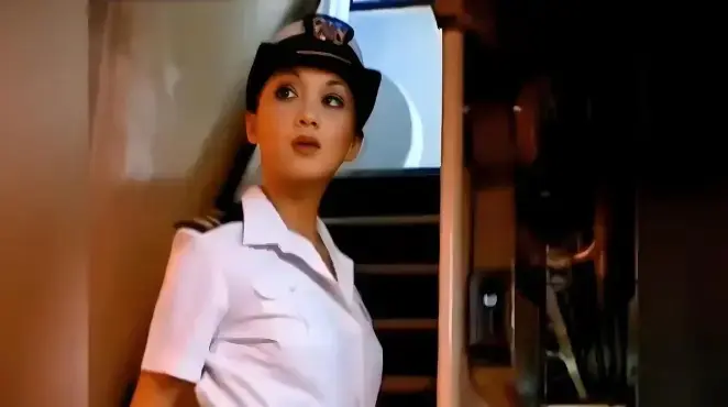 《女警奥莎娜》高清完整版免费观看-无删减国语中字版在线播放-《女警奥莎娜》全集HD资源-剧情片无广告流畅