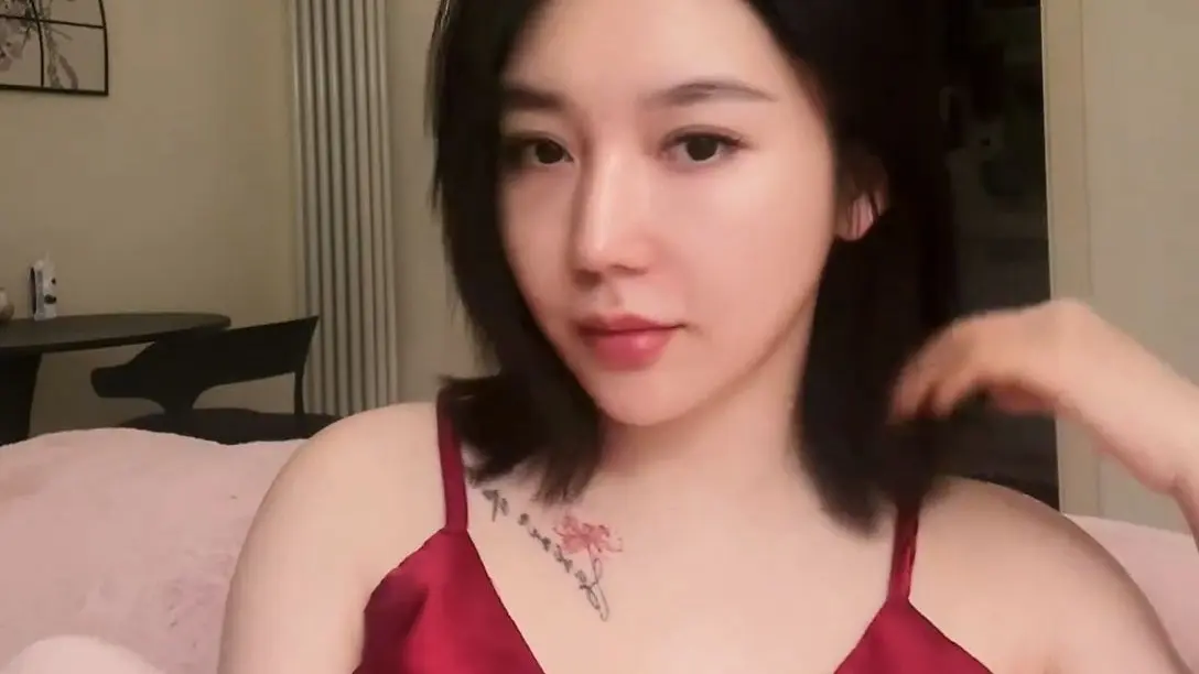 《eliy3人行资源》教母eliy最新短剧-4K超清画质完整版-在线免费观看无删减