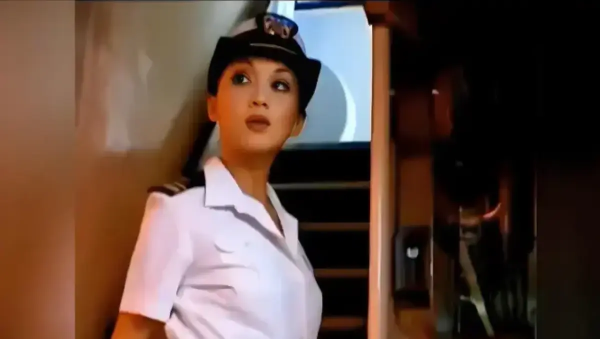 《军舰上的女兵》高清1080P在线观看平台-法国啄木鸟《军舰上的女兵》免费看-军舰上的女兵3法版无删减播放
