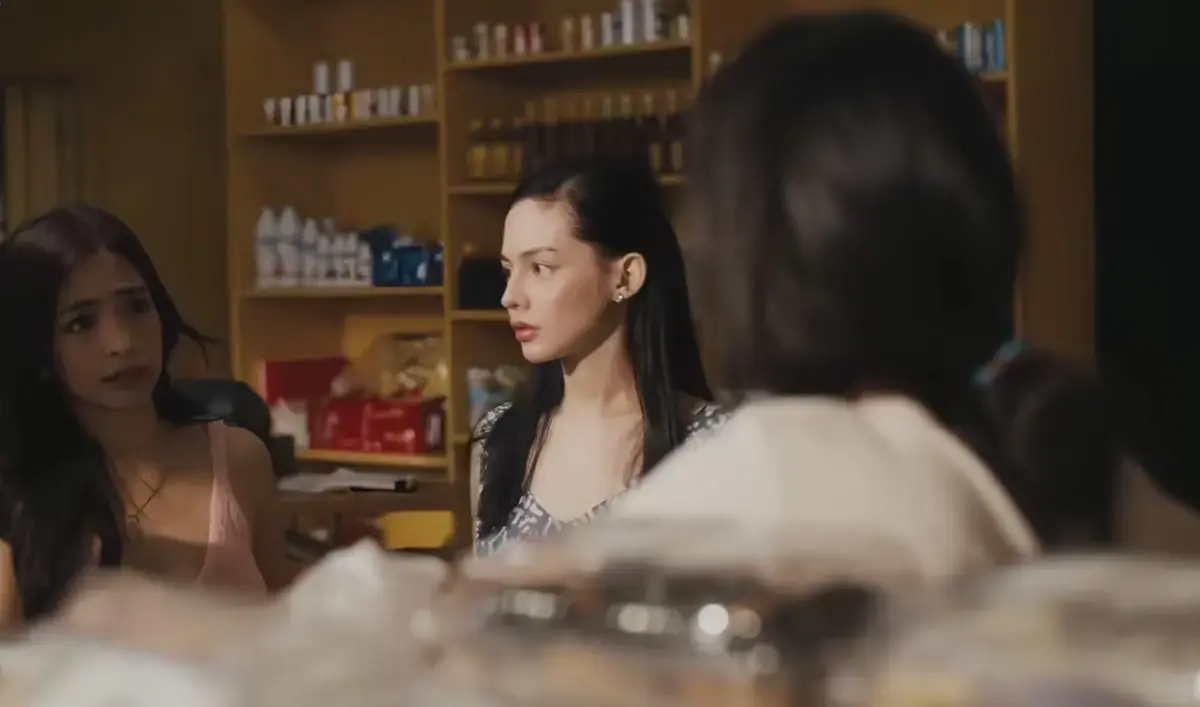 菲律宾电影《Creampie》高清未删减中文版全集免费在线观看无广告-《Creampie》蓝光超清播出-安杰尔卡斯特罗领衔主演奶油馅饼全集无删减-《奶油馅饼》台词字字戳心在线看完整版