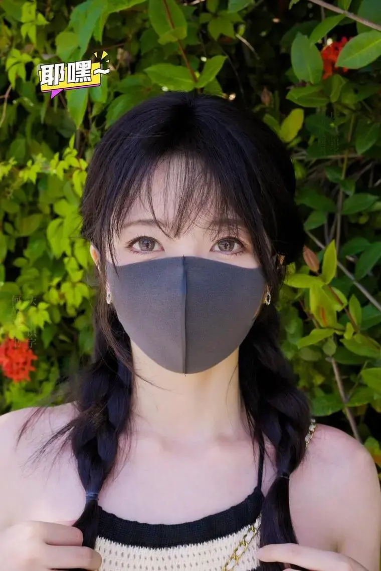 《玩偶姐姐HongKongDoll夏日回忆》相关资源图片
