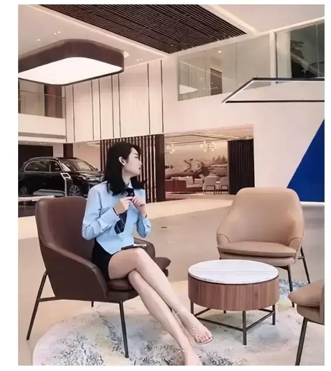 佳木斯新玛特迪桑特女销售事件完整现场视频在线观看-导购事件后续结果免费播放-全网震惊破防
