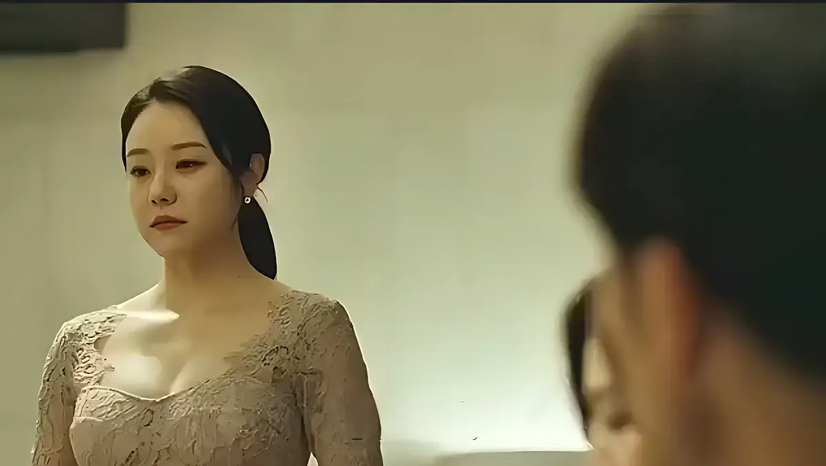 韩国伦理剧《漂亮的保姆》无删减HD高清播放-大尺度深夜福利剧情-正版高清资源免费在线观看