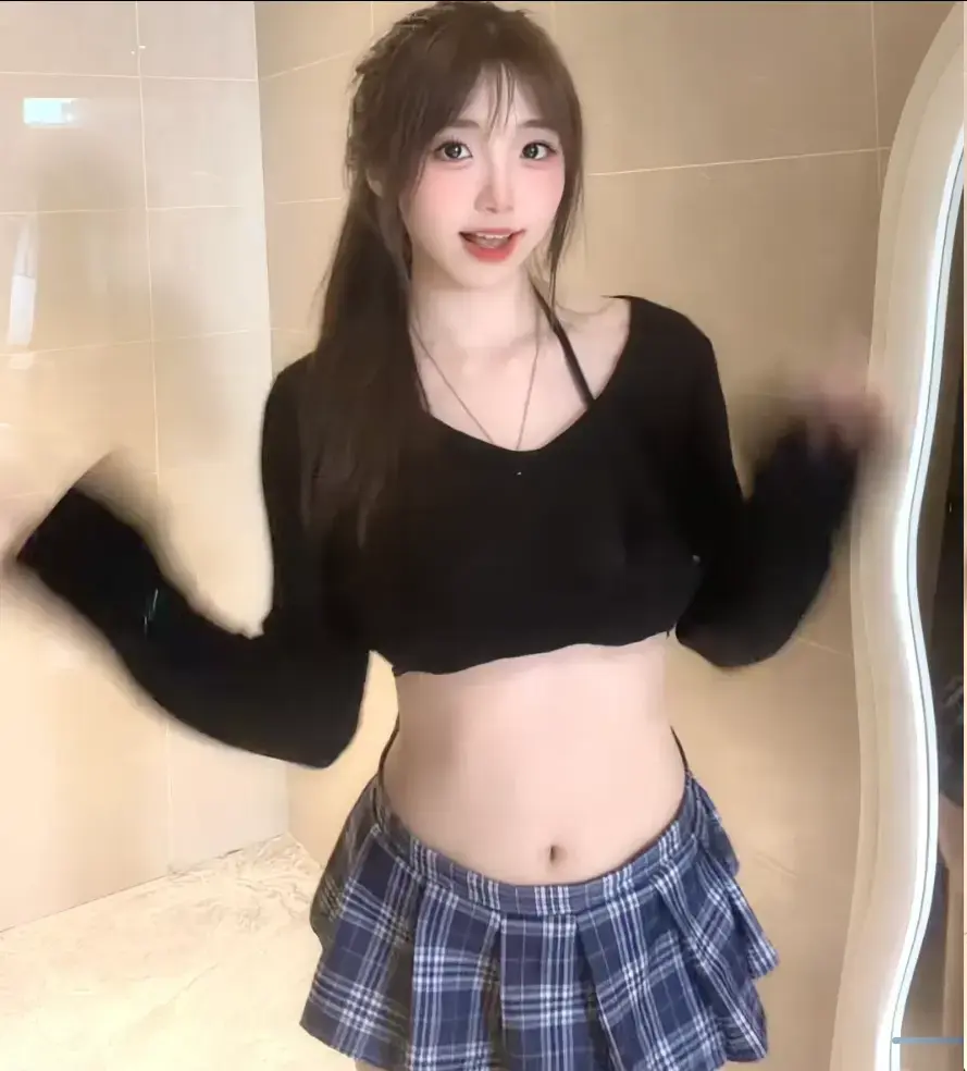 《Sunny77楼道战神》一夜封神全网疯传事件全解析-Sunny77合集1080P高清免费观看-素人到战神成长史